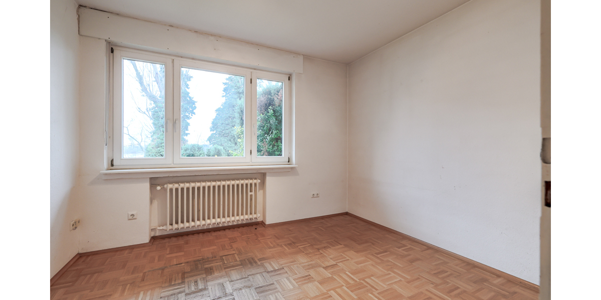 Zimmer 1 EG