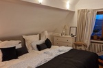 Charmante 3-Zimmer-Wohnung in gepflegter Altbauvilla mit Dachterrasse - Dachgeschoßwohnung Königswinter | Angebot:26883456