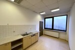 Helle Gewerbeeinheit mit eigenem Eingang und großzügigen Räumen - Gewerbeobjekt Königswinter | Angebot:26931888