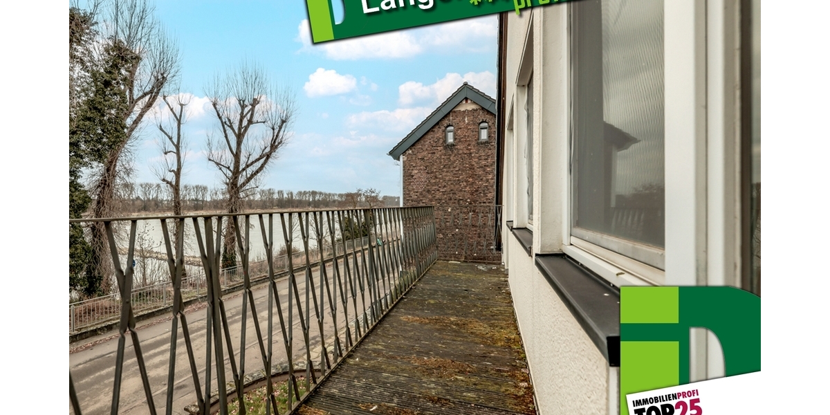 Balkon Straßenseite