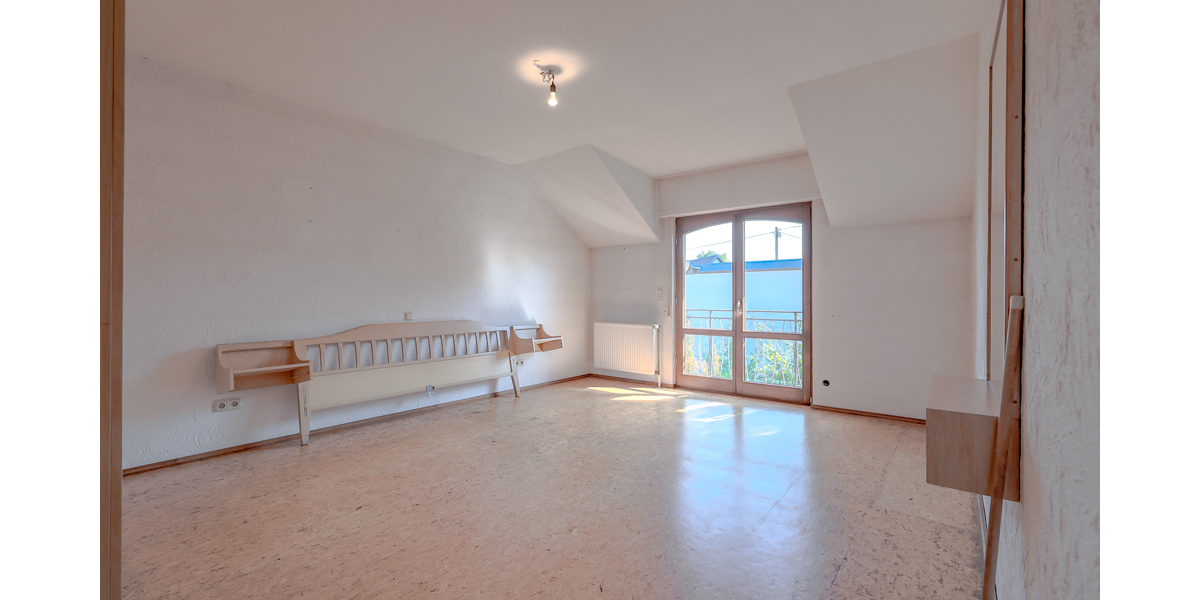 Schlafzimmer 1