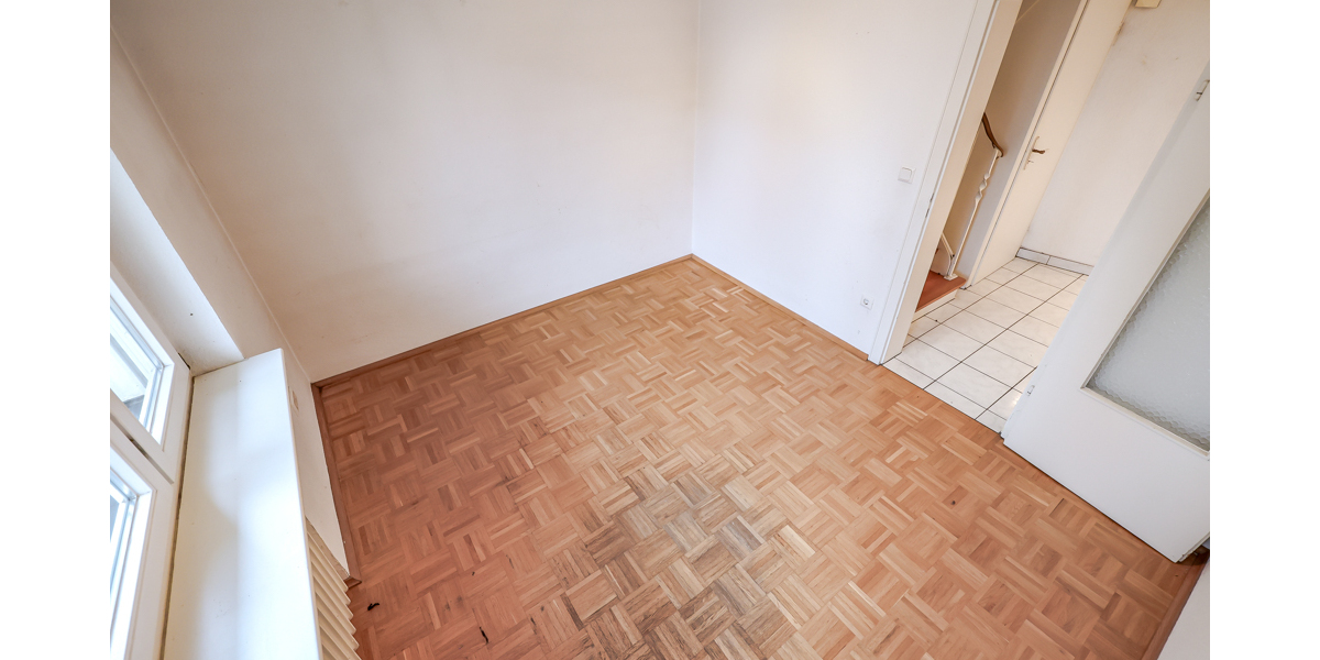 Zimmer 1 EG