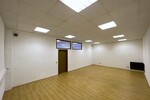 Helle Gewerbeeinheit mit eigenem Eingang und großzügigen Räumen - Gewerbeobjekt Königswinter | Angebot:26931888