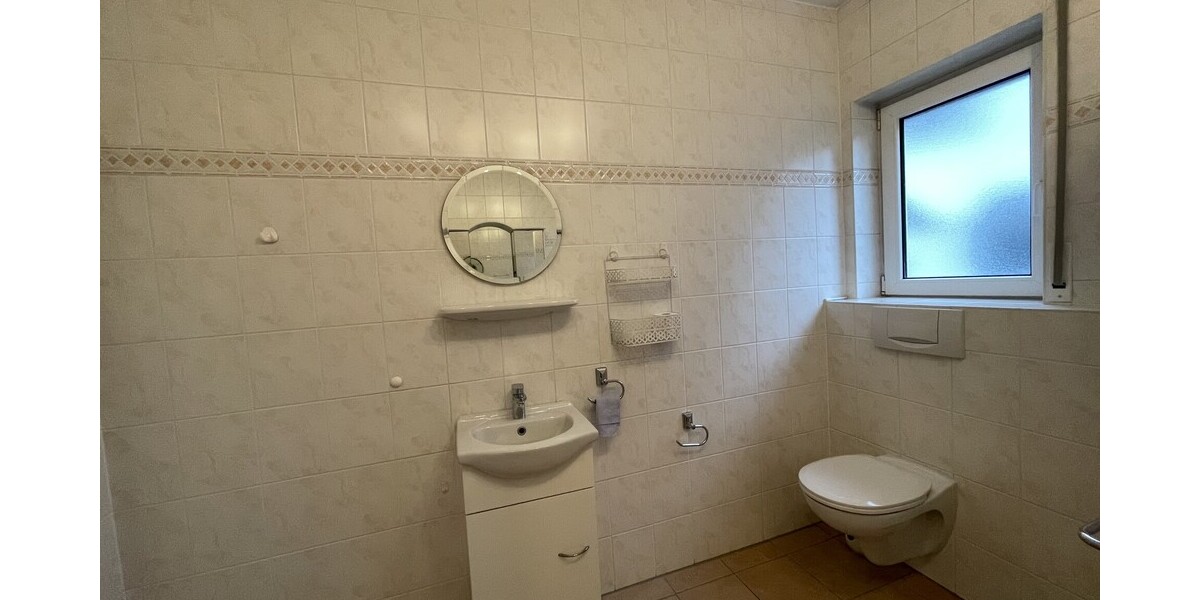 Badezimmer EG