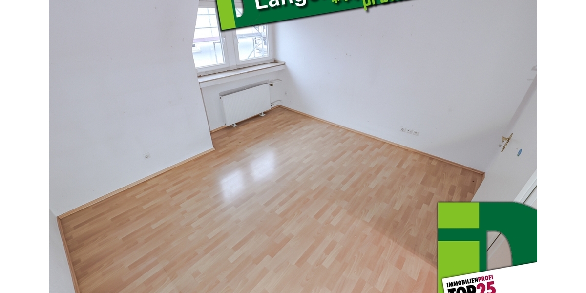 Zimmer 2 OG
