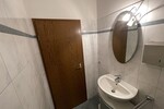 Helle Gewerbeeinheit mit eigenem Eingang und großzügigen Räumen - Gewerbeobjekt Königswinter | Angebot:26931888