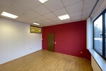 Helle Gewerbeeinheit mit eigenem Eingang und großzügigen Räumen - Gewerbeobjekt Königswinter | Angebot:26931888